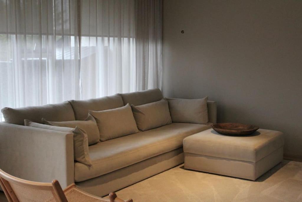 Quiet And Cozy With A View Apartment